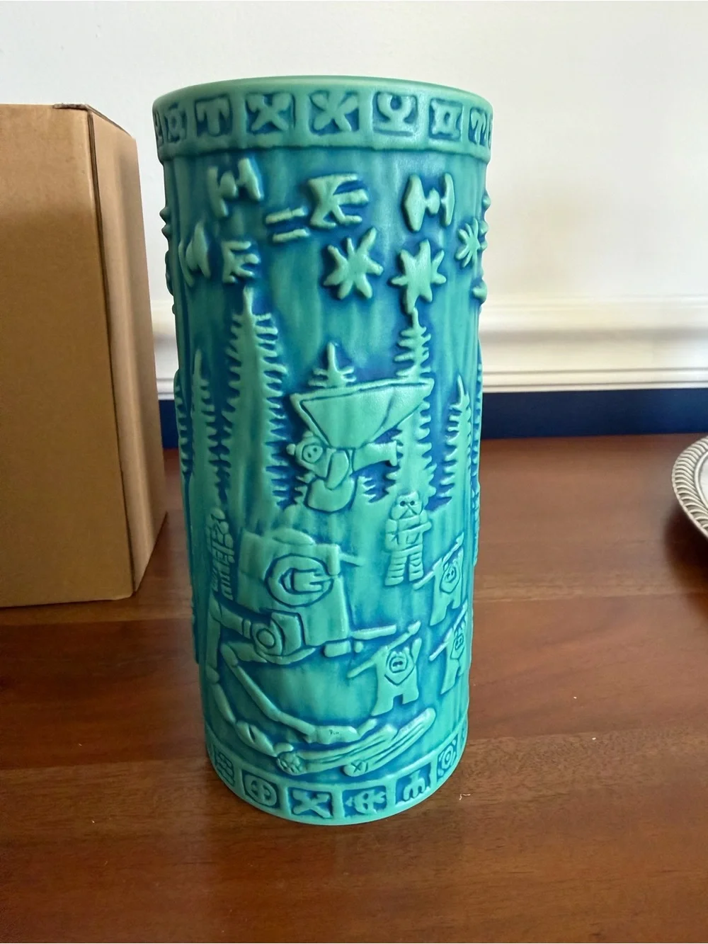 2 New Disney Star Wars Galaxy's Edge Oga’s Cantina Yub Endor Oga’s Cantina Tiki